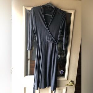 🪻Banana Republic size medium dress with wrap around waist strap 🪻